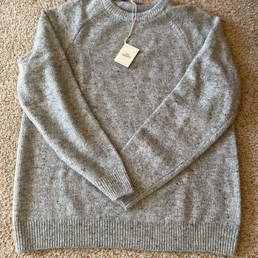 Faherty mens sweater NWT